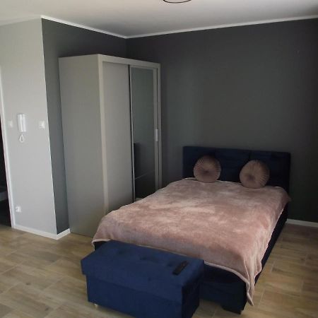 Apartament Holenderski Z Prywatnym Miejscem Postojowym W Garazu Koszalin Exterior photo